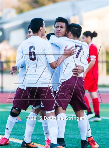 Thumbnail 1 in San Lorenzo vs. Kennedy-Richmond (NCS Division 2 Playoff) photogallery.