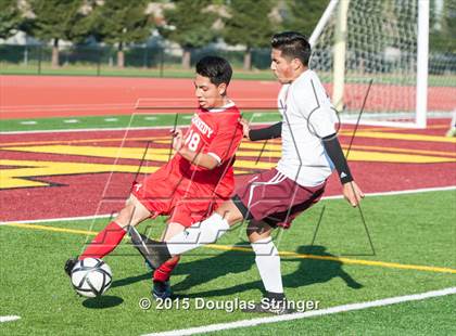 Thumbnail 1 in San Lorenzo vs. Kennedy-Richmond (NCS Division 2 Playoff) photogallery.