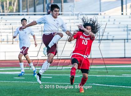 Thumbnail 2 in San Lorenzo vs. Kennedy-Richmond (NCS Division 2 Playoff) photogallery.