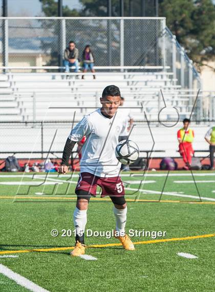 Thumbnail 3 in San Lorenzo vs. Kennedy-Richmond (NCS Division 2 Playoff) photogallery.