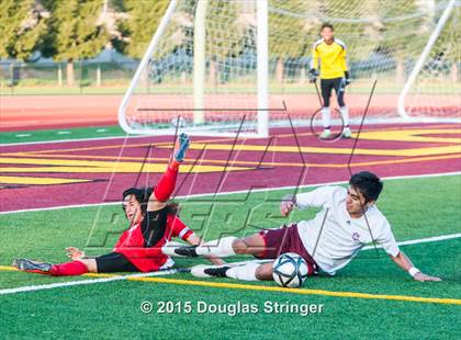 Thumbnail 3 in San Lorenzo vs. Kennedy-Richmond (NCS Division 2 Playoff) photogallery.