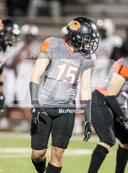 Thumbnail 1 in Lee @ Rockwall photogallery.