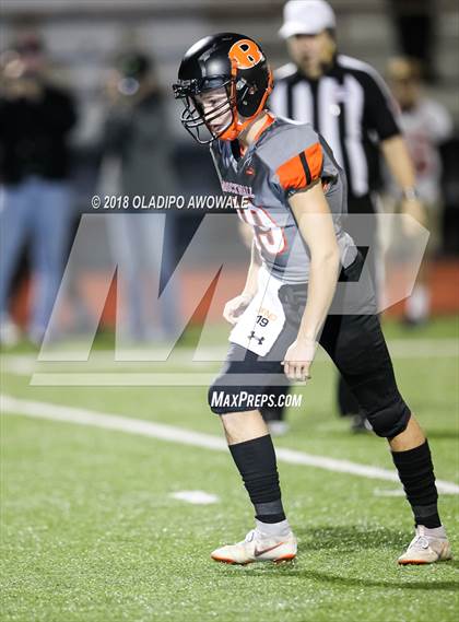 Thumbnail 1 in Lee @ Rockwall photogallery.
