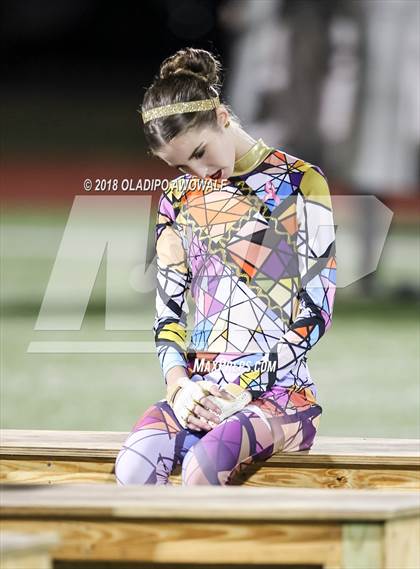 Thumbnail 1 in Lee @ Rockwall photogallery.