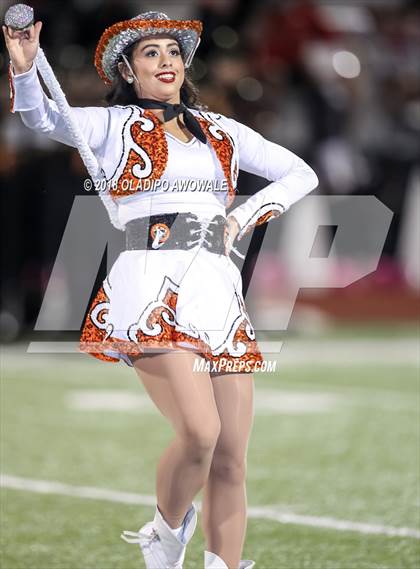 Thumbnail 3 in Lee @ Rockwall photogallery.