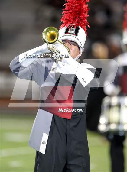 Thumbnail 3 in Lee @ Rockwall photogallery.