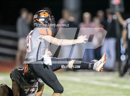 Thumbnail 1 in Lee @ Rockwall photogallery.