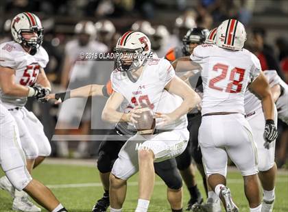 Thumbnail 2 in Lee @ Rockwall photogallery.