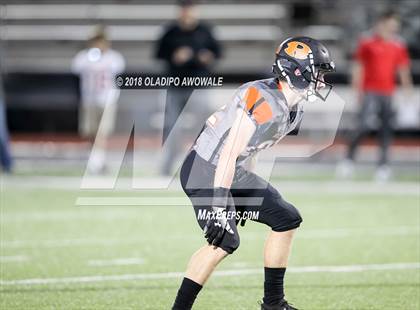 Thumbnail 2 in Lee @ Rockwall photogallery.