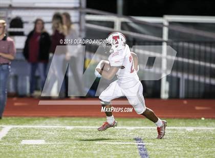 Thumbnail 3 in Lee @ Rockwall photogallery.