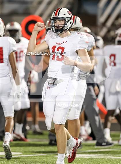 Thumbnail 1 in Lee @ Rockwall photogallery.