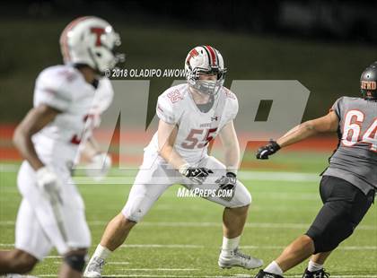 Thumbnail 1 in Lee @ Rockwall photogallery.