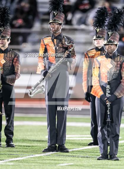 Thumbnail 3 in Lee @ Rockwall photogallery.