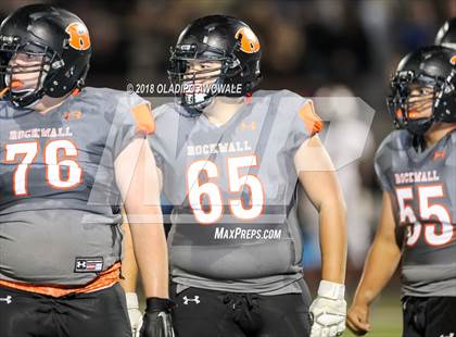 Thumbnail 1 in Lee @ Rockwall photogallery.