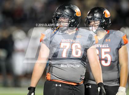 Thumbnail 3 in Lee @ Rockwall photogallery.
