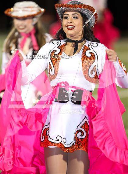 Thumbnail 3 in Lee @ Rockwall photogallery.