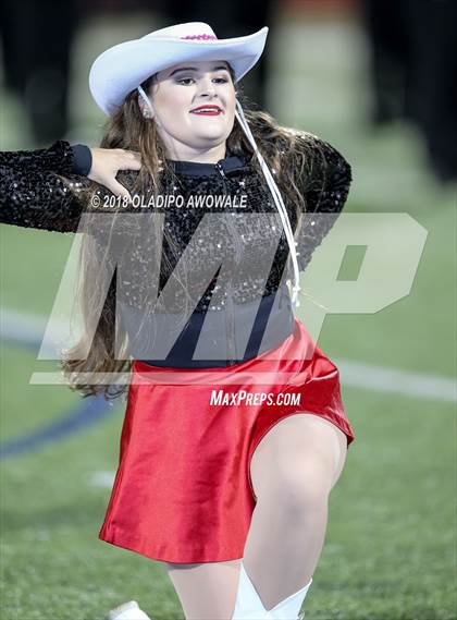 Thumbnail 2 in Lee @ Rockwall photogallery.