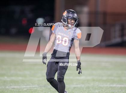 Thumbnail 3 in Lee @ Rockwall photogallery.