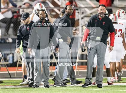 Thumbnail 1 in Lee @ Rockwall photogallery.