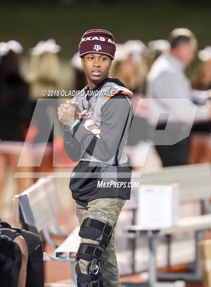 Thumbnail 3 in Lee @ Rockwall photogallery.