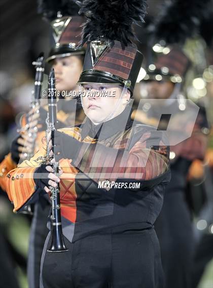 Thumbnail 2 in Lee @ Rockwall photogallery.