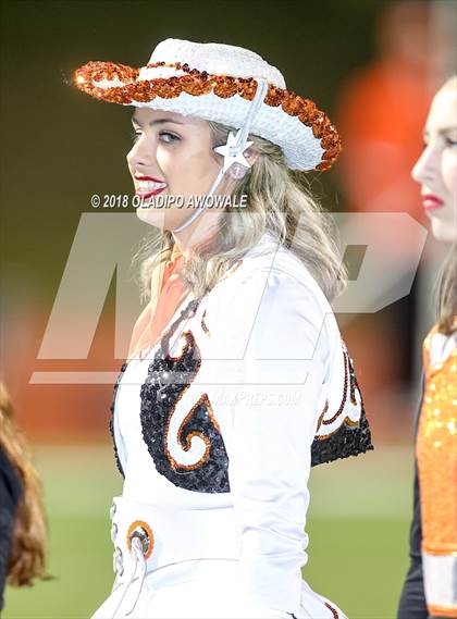 Thumbnail 2 in Lee @ Rockwall photogallery.