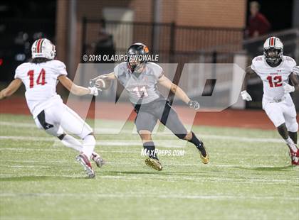 Thumbnail 1 in Lee @ Rockwall photogallery.