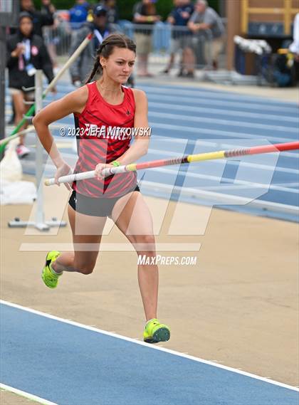 Thumbnail 1 in NCHSAA 3A State Track & Field Championship photogallery.