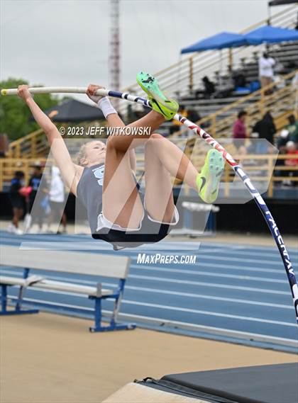 Thumbnail 3 in NCHSAA 3A State Track & Field Championship photogallery.