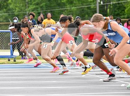 Thumbnail 3 in NCHSAA 3A State Track & Field Championship photogallery.
