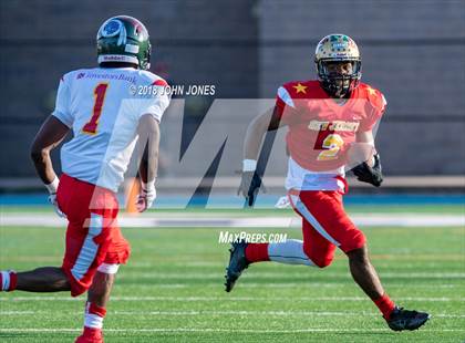 Thumbnail 3 in Phil Simms Al-Star Classic (North vs. South) photogallery.