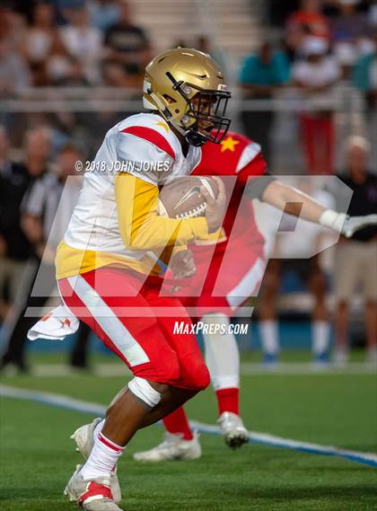 Thumbnail 2 in Phil Simms Al-Star Classic (North vs. South) photogallery.