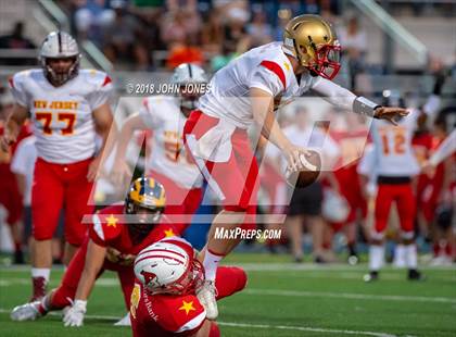 Thumbnail 1 in Phil Simms Al-Star Classic (North vs. South) photogallery.