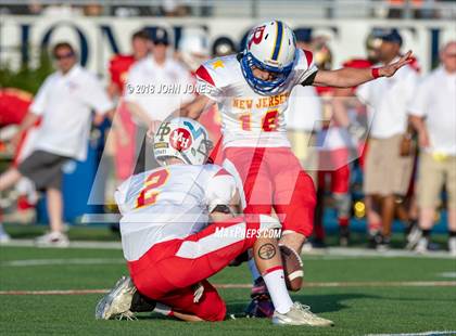 Thumbnail 2 in Phil Simms Al-Star Classic (North vs. South) photogallery.