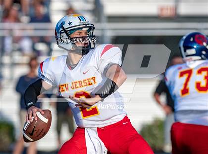 Thumbnail 1 in Phil Simms Al-Star Classic (North vs. South) photogallery.