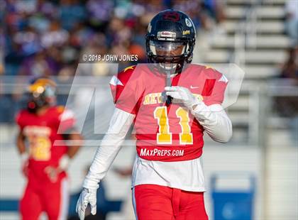 Thumbnail 3 in Phil Simms Al-Star Classic (North vs. South) photogallery.