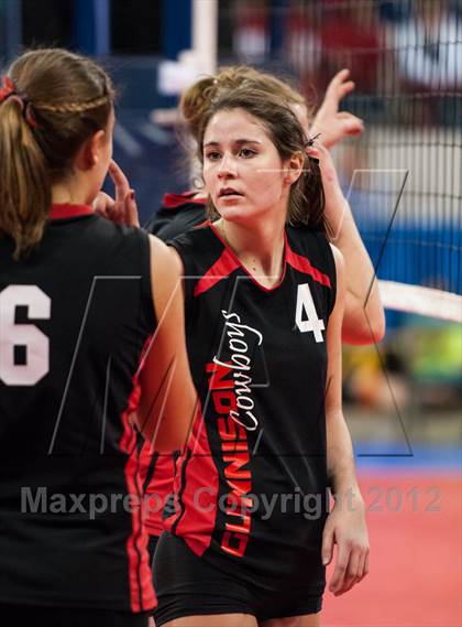 Thumbnail 2 in Platte Valley vs. Gunnison (CHSAA 3A Semifinal) photogallery.