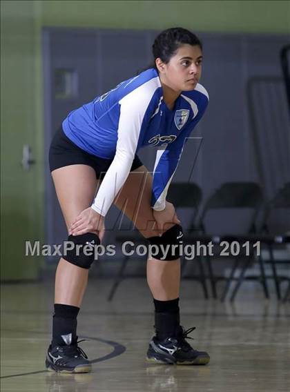 Thumbnail 3 in El Camino Real vs. Granada Hills (CIF LACS D1 Final) photogallery.