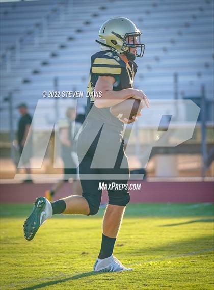 Thumbnail 3 in Salpointe Catholic @ Basha photogallery.