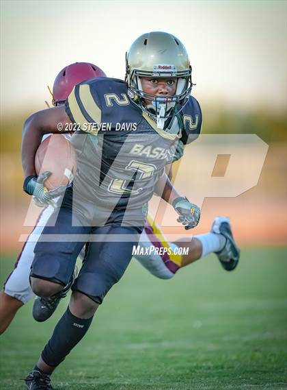 Thumbnail 1 in Salpointe Catholic @ Basha photogallery.