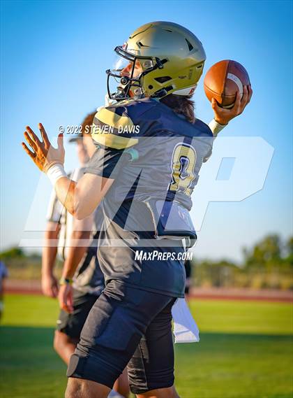 Thumbnail 1 in Salpointe Catholic @ Basha photogallery.