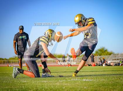 Thumbnail 2 in Salpointe Catholic @ Basha photogallery.