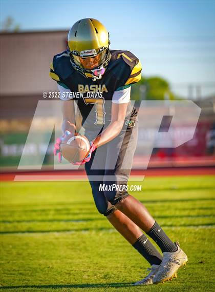 Thumbnail 3 in Salpointe Catholic @ Basha photogallery.