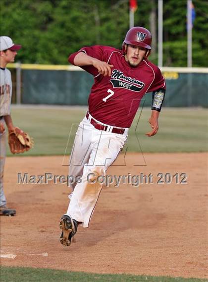 Thumbnail 1 in Morristown-Hamblen West vs Alcoa (Daily Times Classic) photogallery.