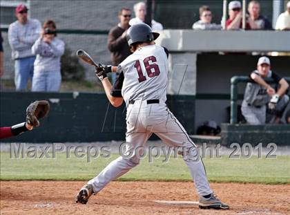 Thumbnail 2 in Morristown-Hamblen West vs Alcoa (Daily Times Classic) photogallery.