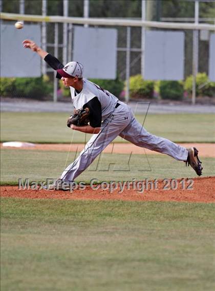 Thumbnail 1 in Morristown-Hamblen West vs Alcoa (Daily Times Classic) photogallery.