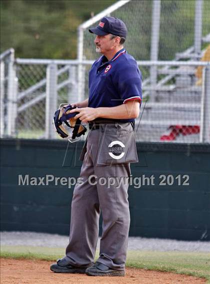 Thumbnail 1 in Morristown-Hamblen West vs Alcoa (Daily Times Classic) photogallery.