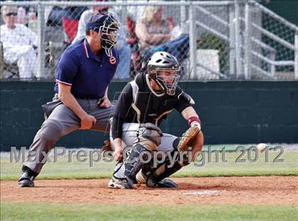 Thumbnail 2 in Morristown-Hamblen West vs Alcoa (Daily Times Classic) photogallery.