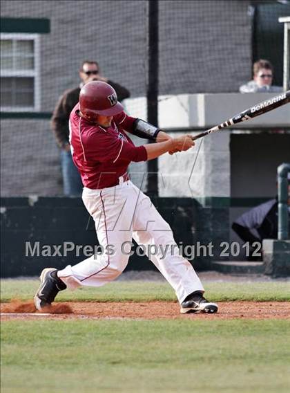 Thumbnail 2 in Morristown-Hamblen West vs Alcoa (Daily Times Classic) photogallery.