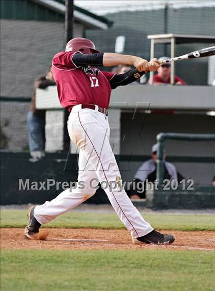 Thumbnail 1 in Morristown-Hamblen West vs Alcoa (Daily Times Classic) photogallery.
